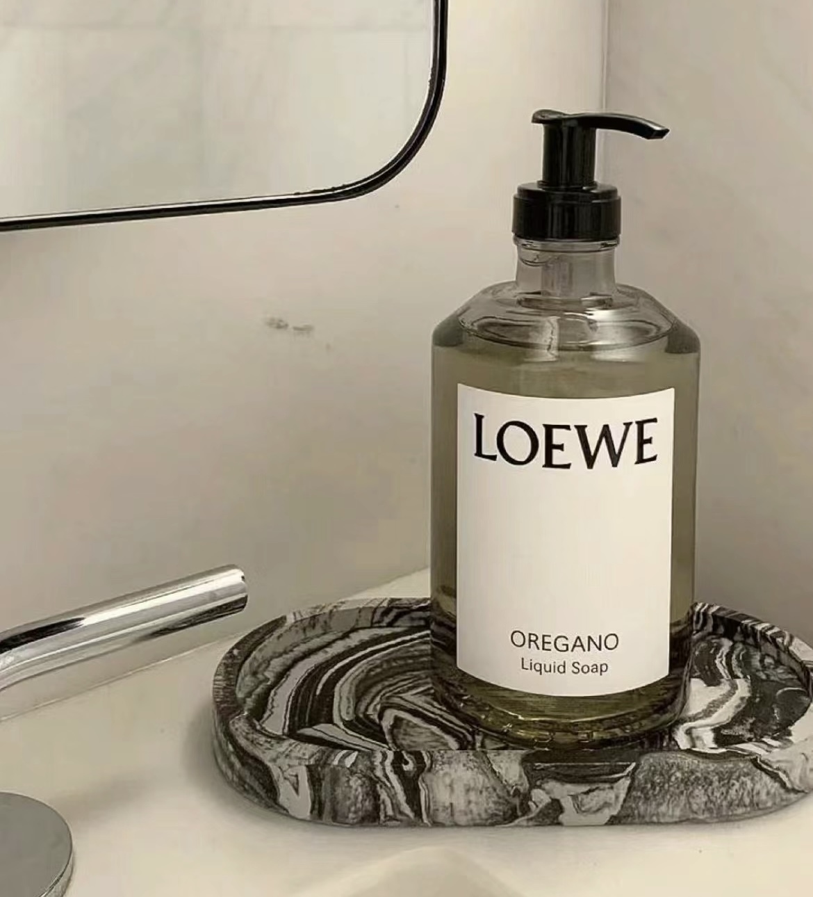 フレッシュな香り LOEWE ロエベ オレガノ リキッドソープ (LOEWE