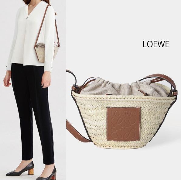 LOEWE】Drawstring bucket ドローストリングバケットバッグの通販はau