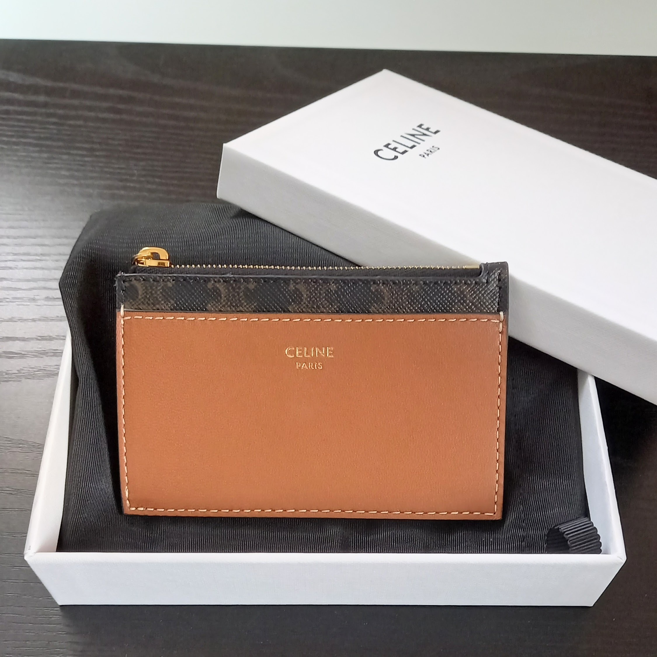 国内発送】ZIPPED CARD HOLDER IN TRIOMPHE CANVAS (CELINE/コイン