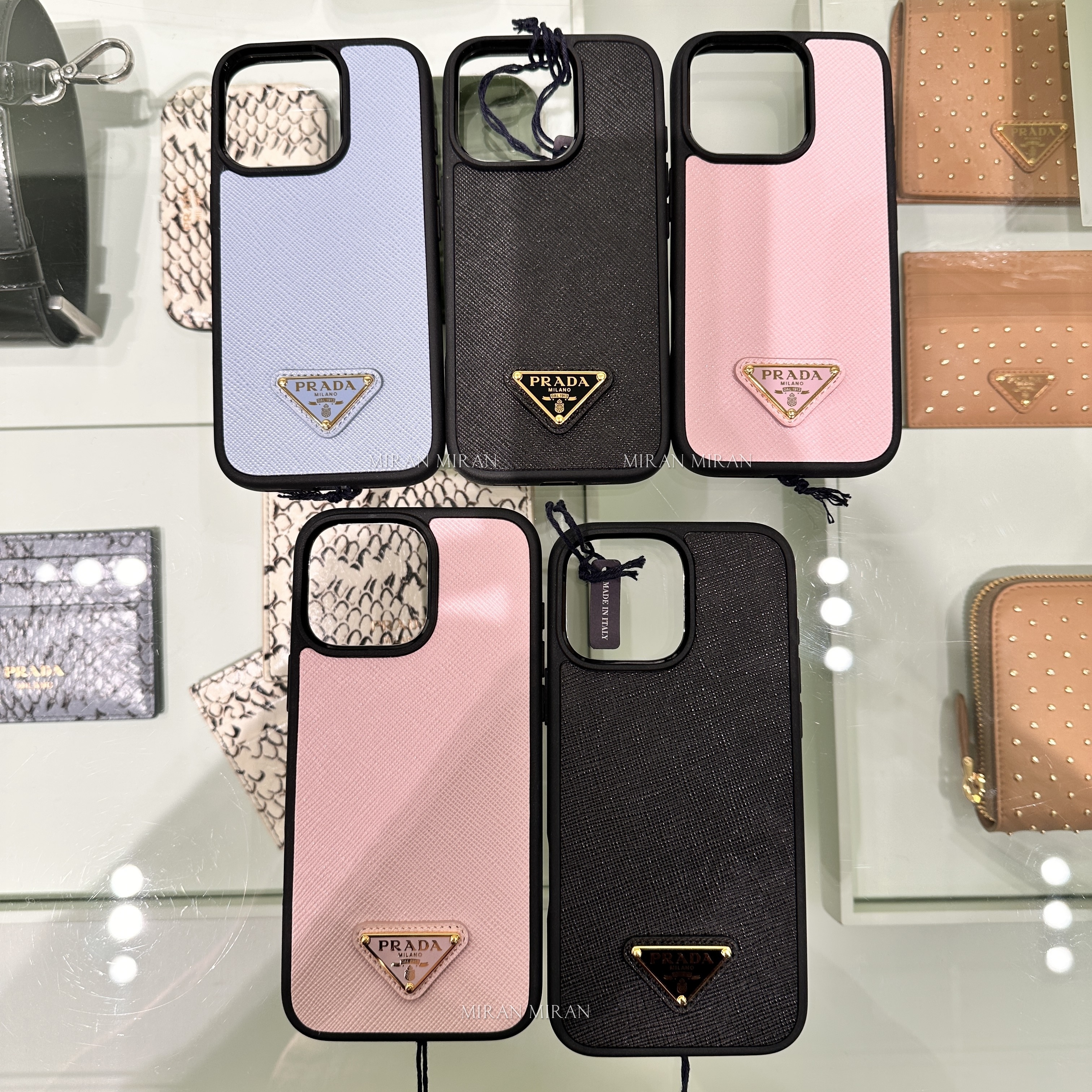 追跡付き発送【PRADA】iPhone16/16pro/16pro max/16plus ケース (PRADA