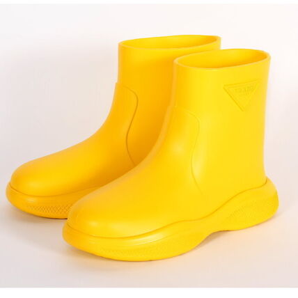 PRADA(プラダ) レインブーツ(レディース) - ブランド通販のBUYMA