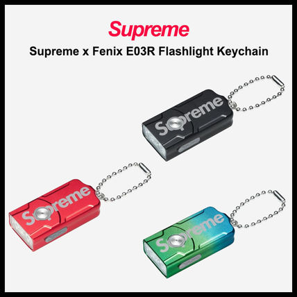 レッド（赤）系 Supreme(シュプリーム) キーケース・キーリング(メンズ