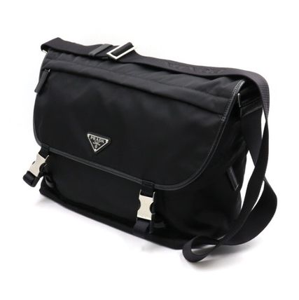 バッグ メッセンジャー PRADA(プラダ) - ブランド通販のBUYMA