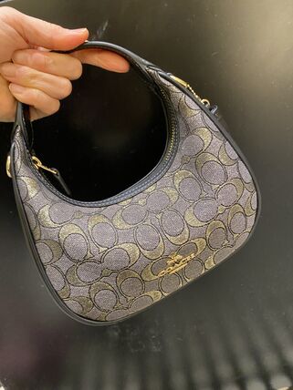 Carmen カルメン Coach(コーチ) - ブランド通販のBUYMA