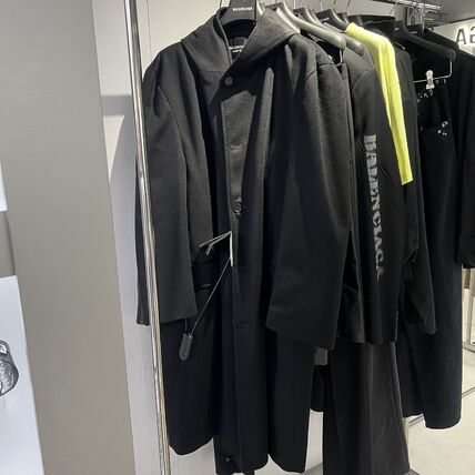 バレンシアガ】セール！カシミヤ フード付きコート 808935 (BALENCIAGA