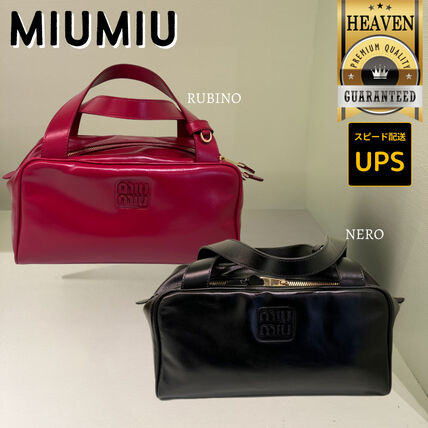 レッド（赤）系 MiuMiu(ミュウミュウ) ハンドバッグ(レディース