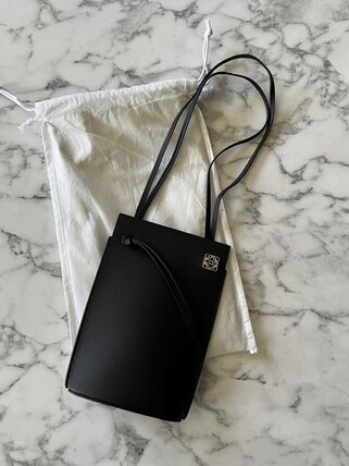 ダイスポケット LOEWE(ロエベ) - ブランド通販のBUYMA