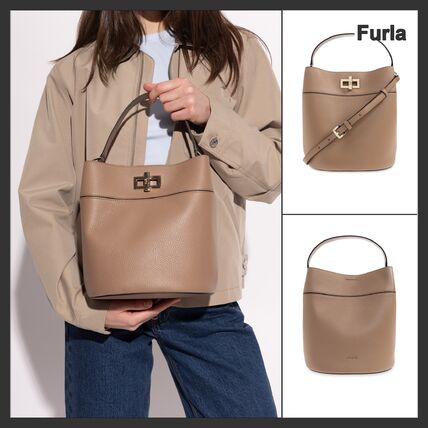 FURLA(フルラ) かごバッグ(レディース) - ブランド通販のBUYMA