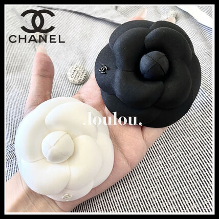 カメリア CHANEL(シャネル) ブローチ・コサージュ(レディース