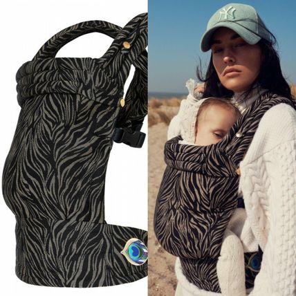 ブラック（黒）系 artipoppe(アーティポッペ) 抱っこ紐・スリング