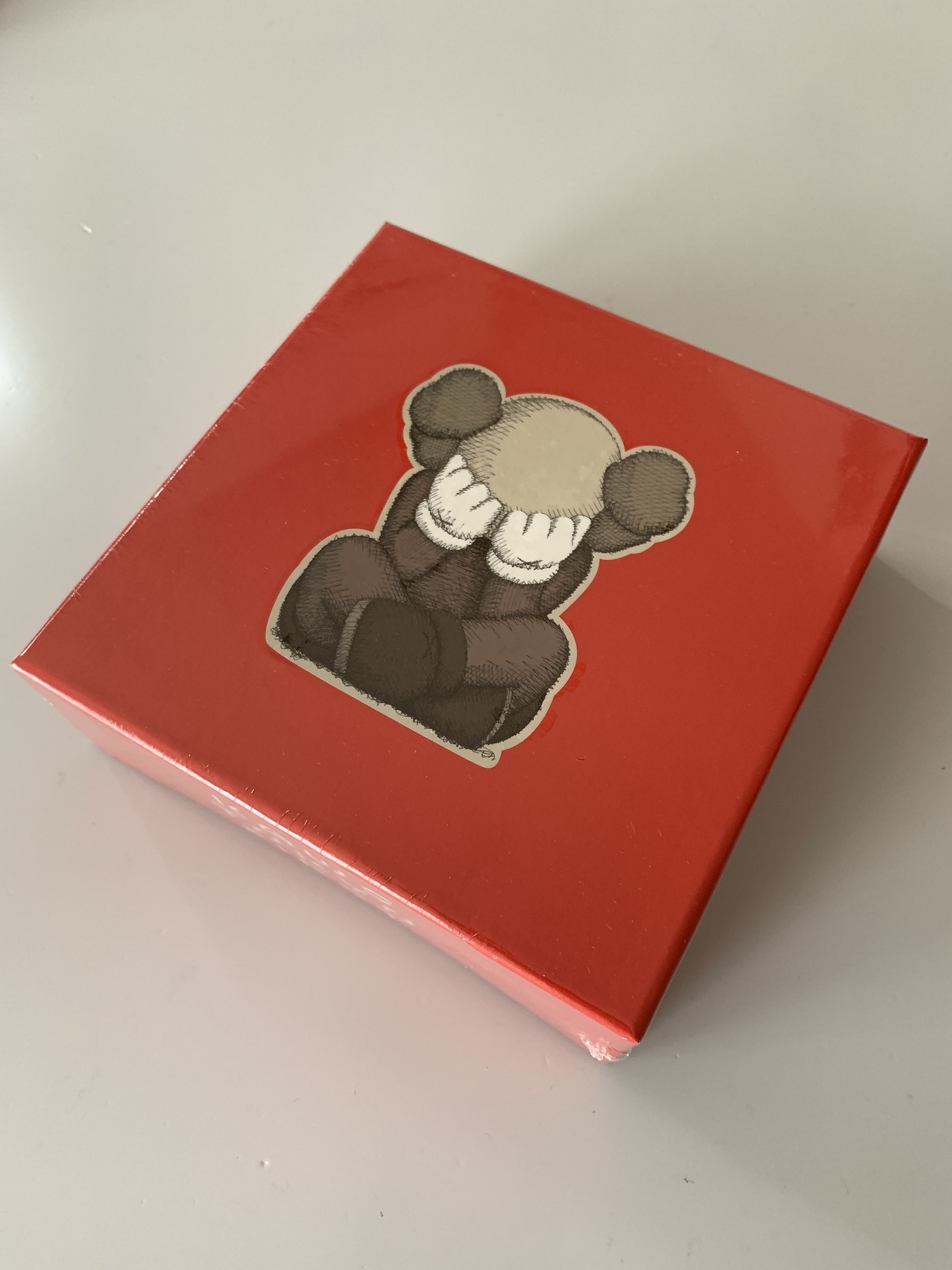 送料無料！KAWS TOKYO FIRST ジグソーパズル (SEPARATED) (KAWS