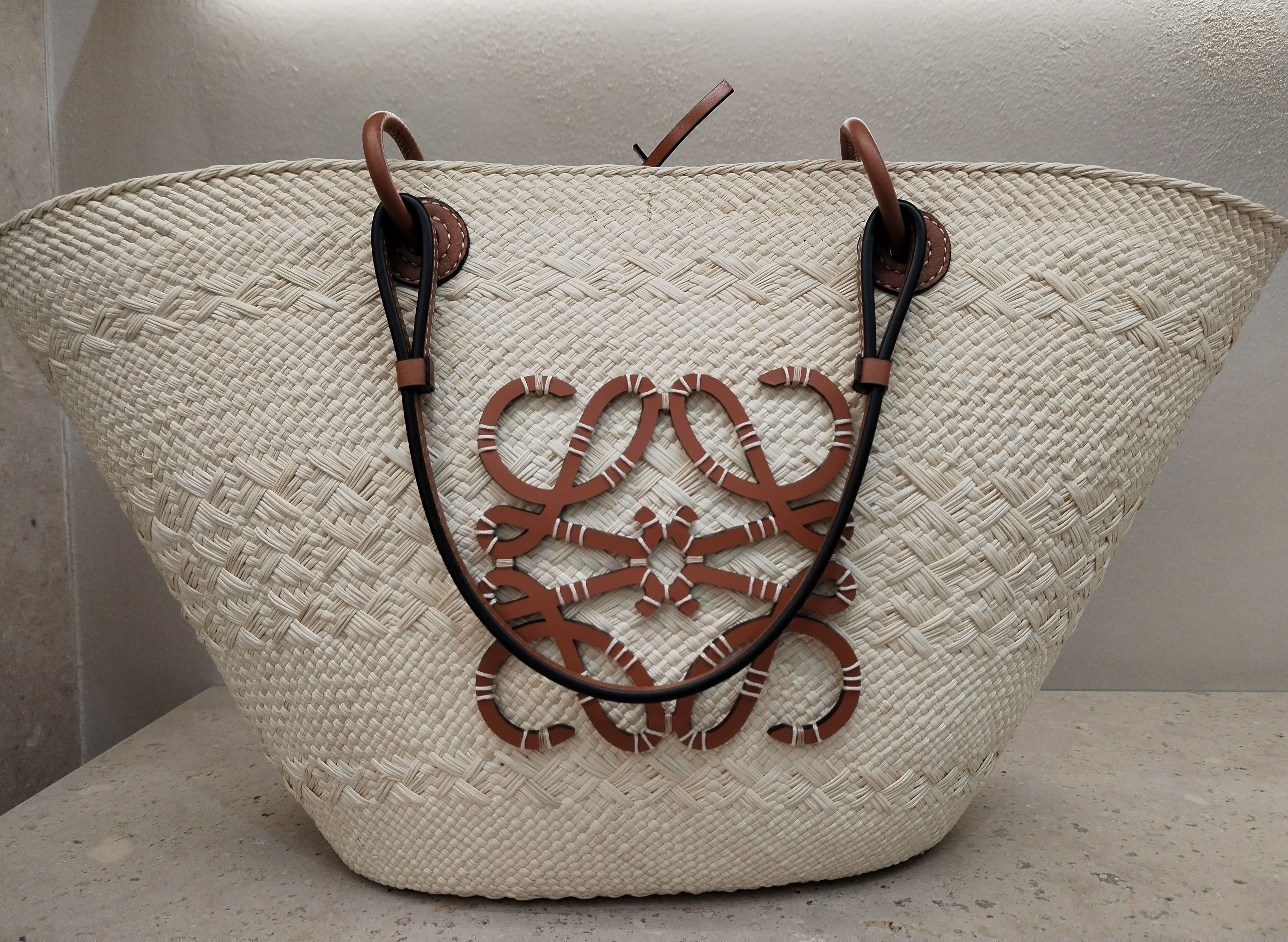 口コミ・レビュー｜LOEWE☆アナグラム バスケットバッグ (イラカヤシ