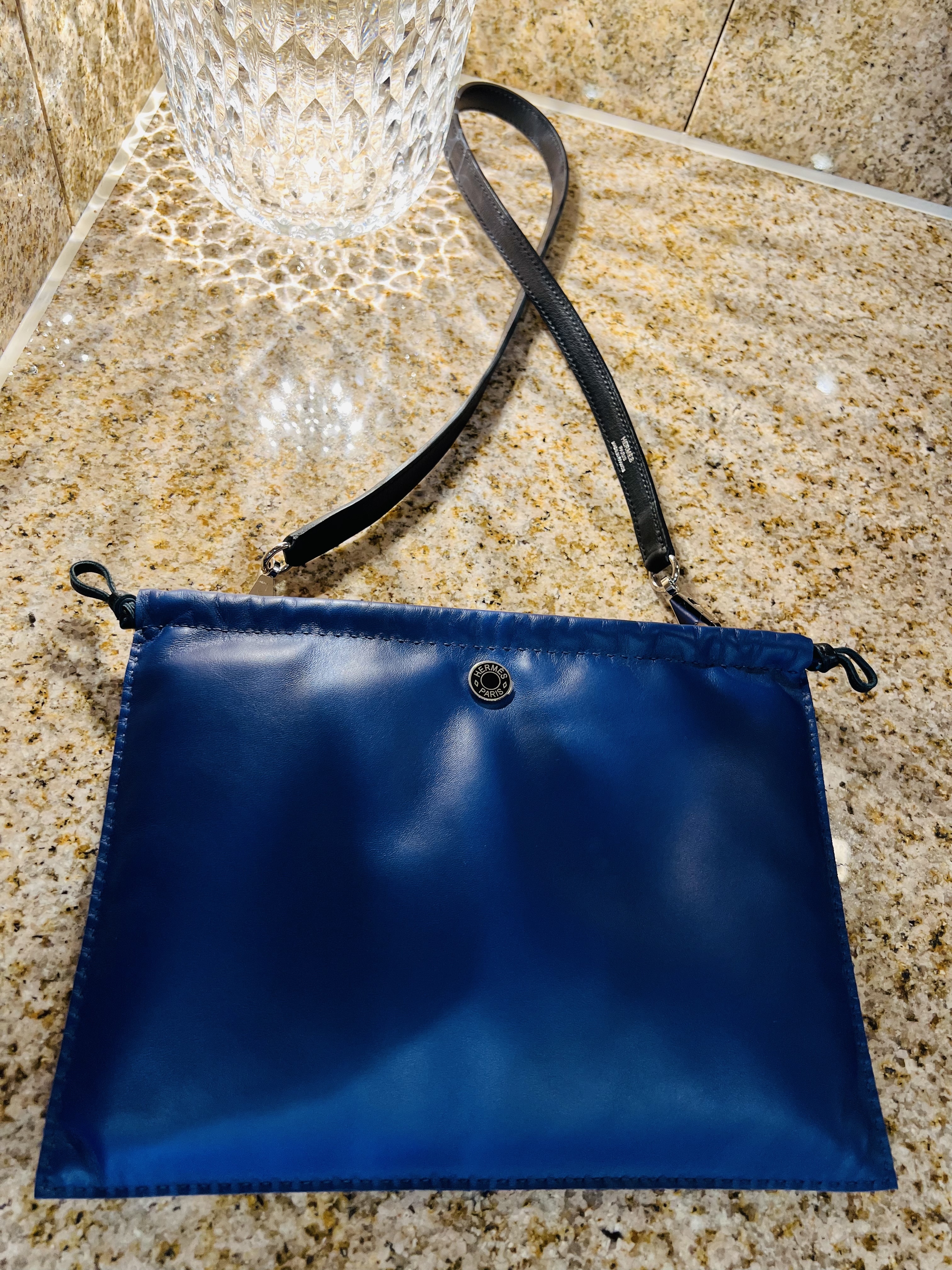 HERMESエルメス 携帯スマホケース iPhone Piloピロ アニューミロ