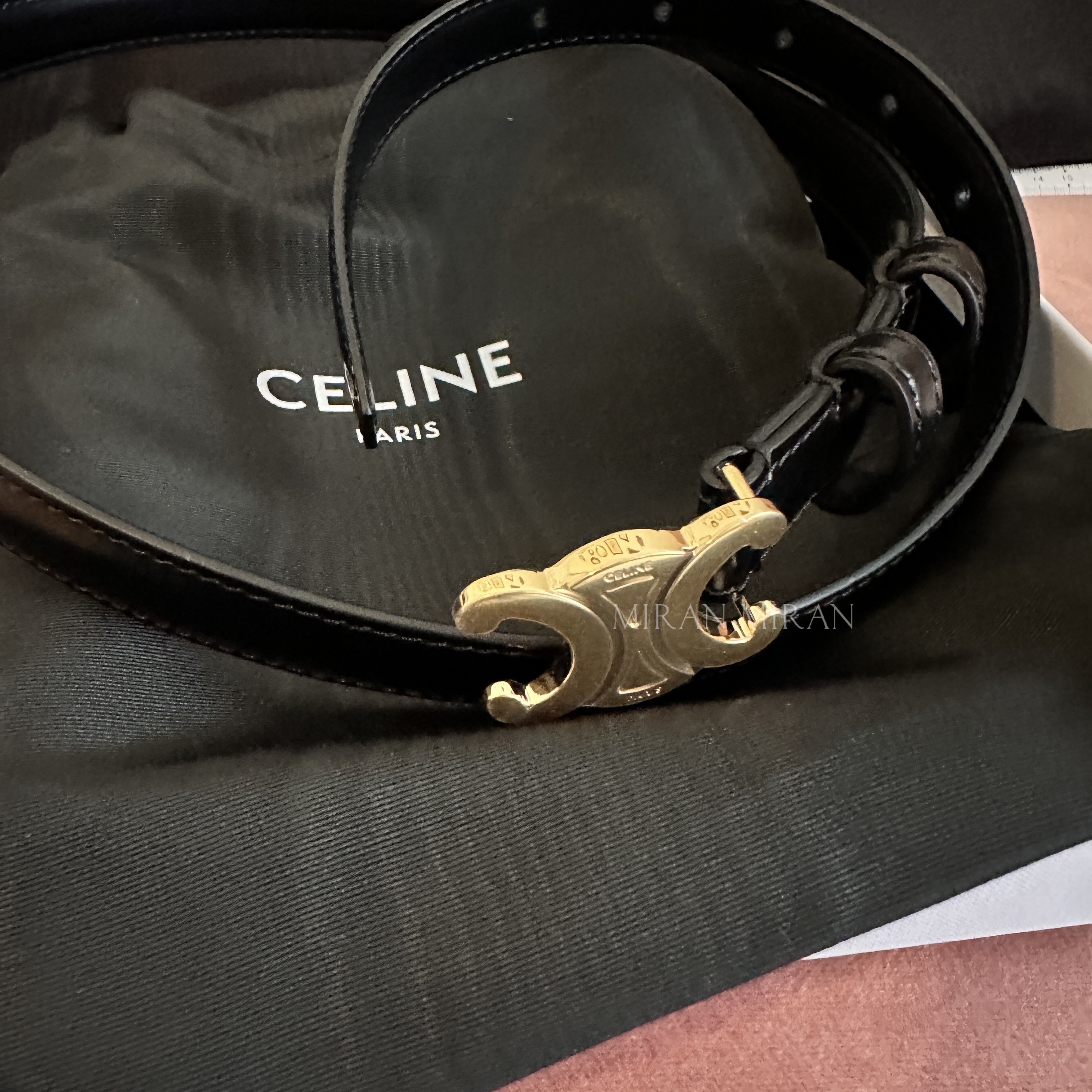 CELINE】トリオンフベルト/ スムースカーフスキン1.8cm (CELINE/ベルト