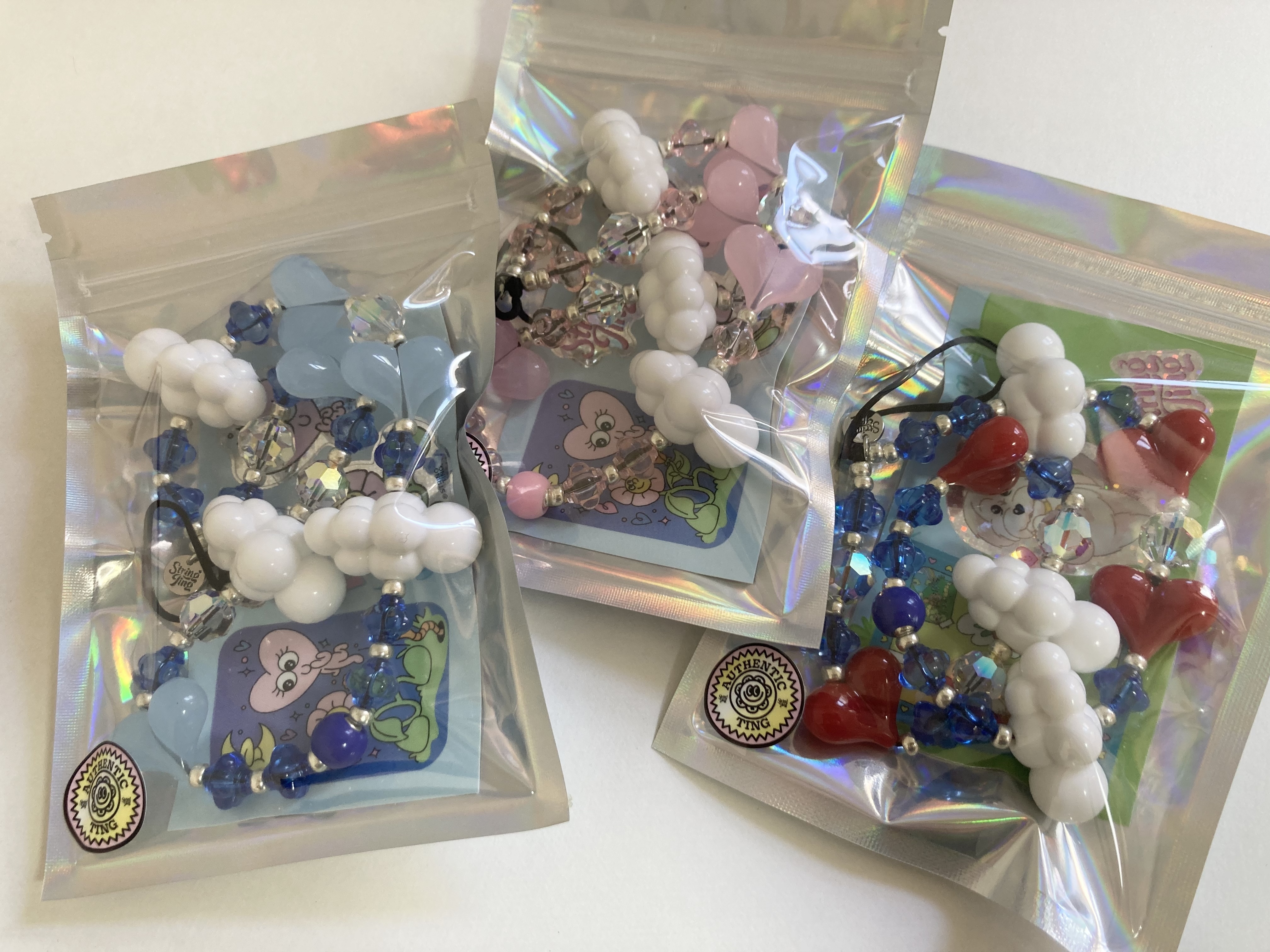 セレブ愛用☆String Ting☆Kawaii In the Sky スマホストラップ