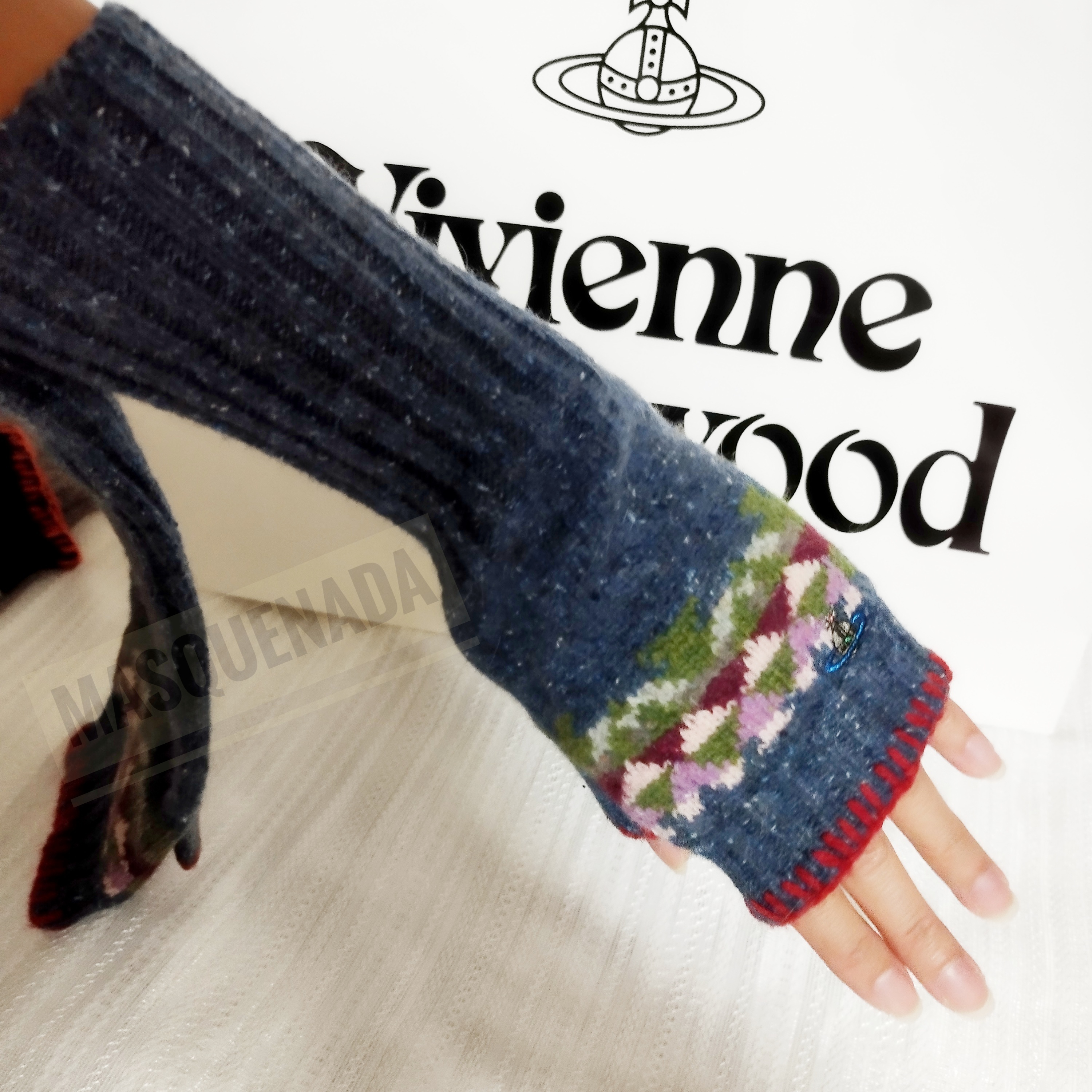 すぐ届く☆Vivienne Westwood オーブ アームウォーマー 手袋 (Vivienne