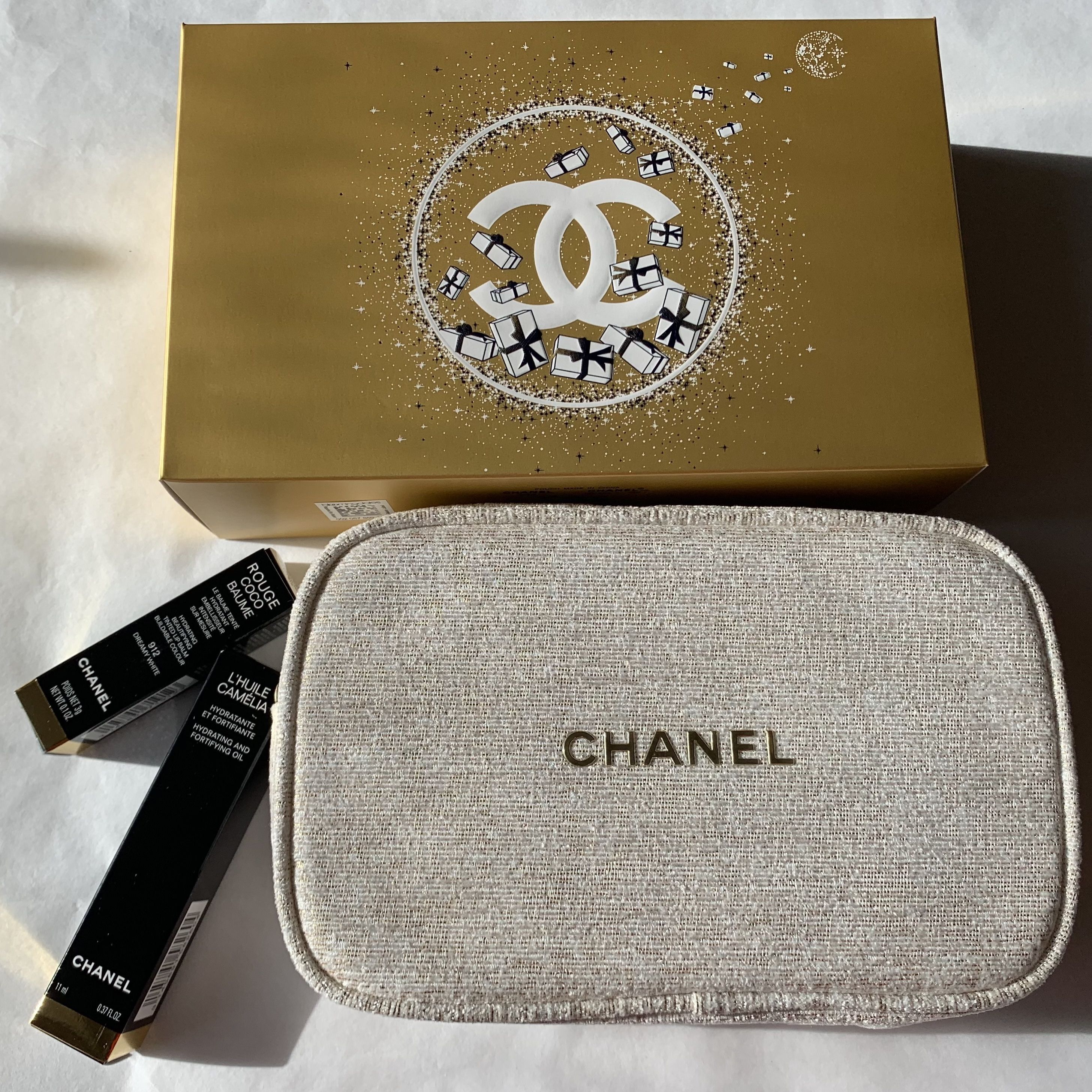 毎年争奪戦！CHANEL(シャネル)のポーチ付きセットがまだ買える！【BUYMA】