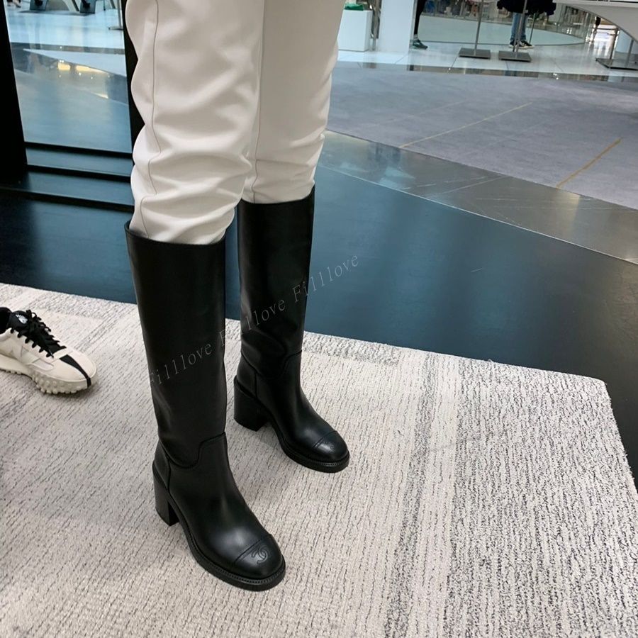 2022-2023年秋冬】CHANEL(シャネル)の新作ブーツから名品シューズまで