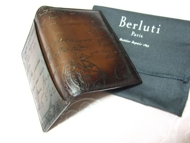 関税込◇スタンプ入り希少!! ベルルッティ JAGUA カードケース