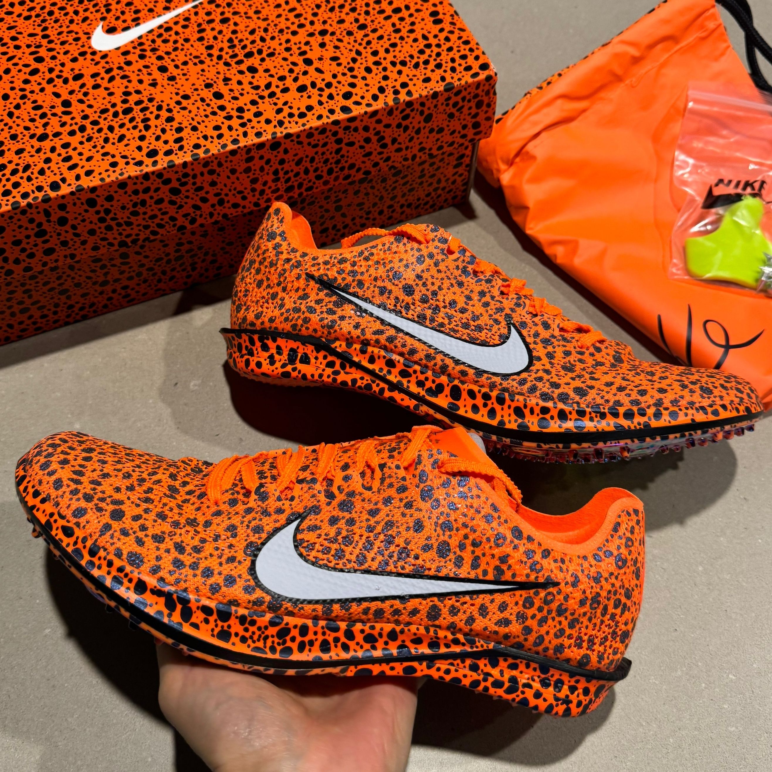 大人気！追跡あり!☆NIKE☆ Dragonfly 2 Electric OLYMPIC (Nike