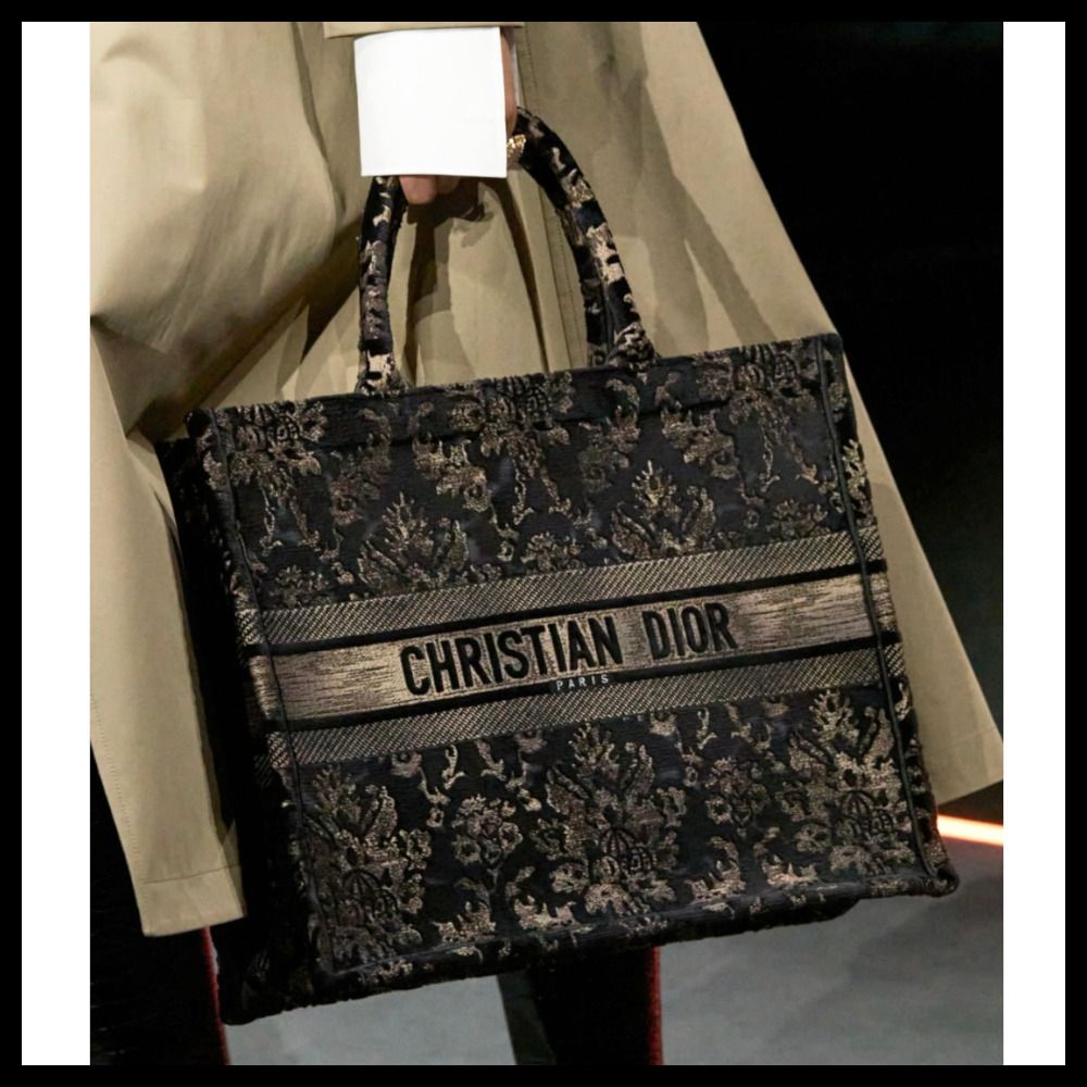 バロックデザイン♪】Dior☆Dior Book Tote バッグ ラージ (Dior