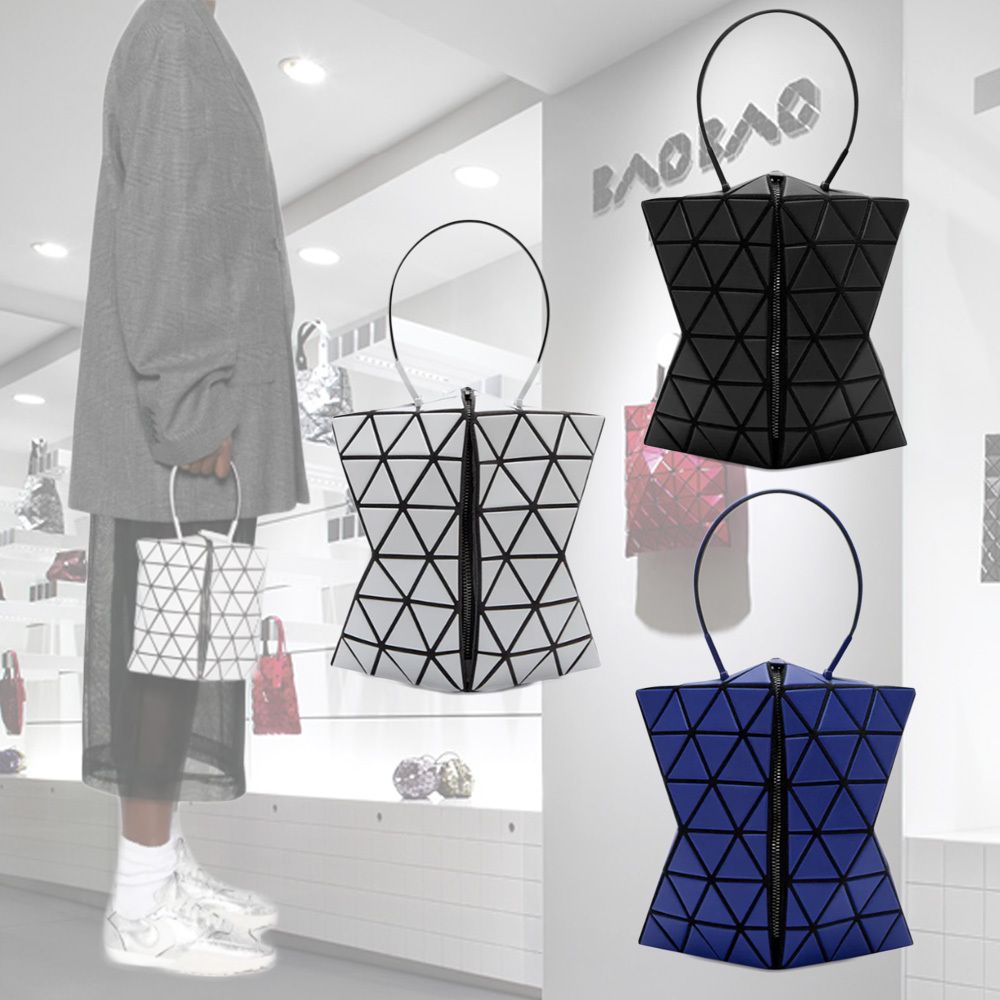 どんなコーデにも合う】BAO BAO ISSEY MIYAKE TORSO Handbag (BAOBAO