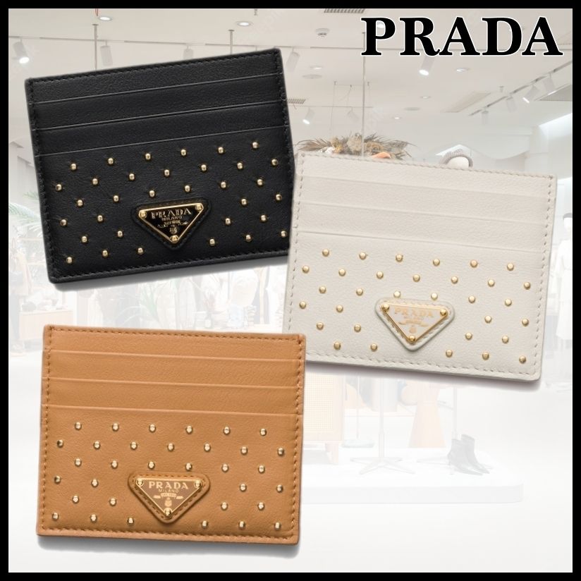 人気【PRADA】スタッズドレザー カードケース (PRADA/カードケース