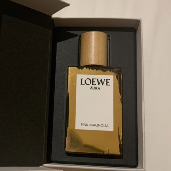 ロエベ アウラ ピンク マグノリア LOEWE PINK MAGNOLIA EDP 30ML