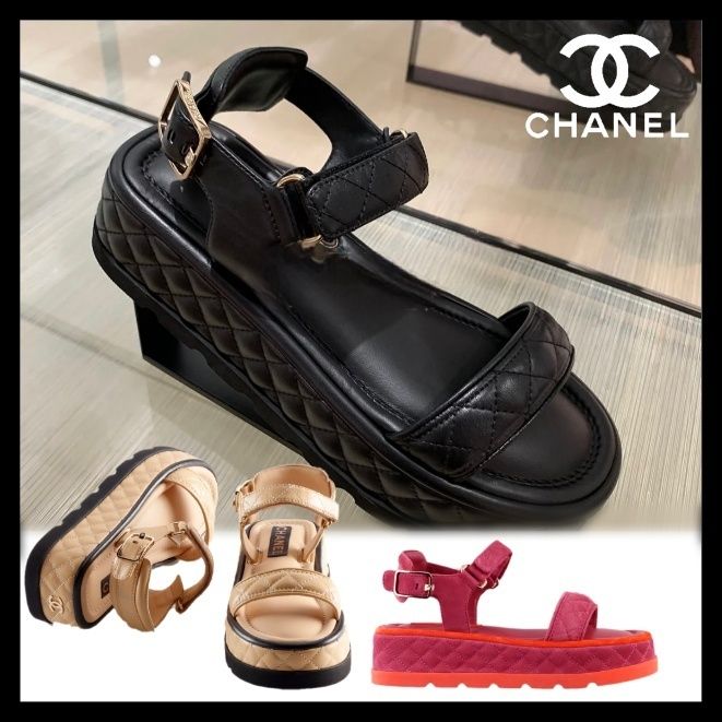 さりげないロゴが可愛い♪】シャネル スウェード サンダル (CHANEL
