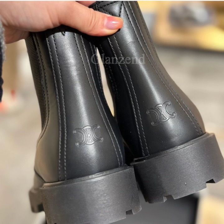 ☆大人気☆【CELINE】マーガレット チェルシーブーツ (CELINE/ショート