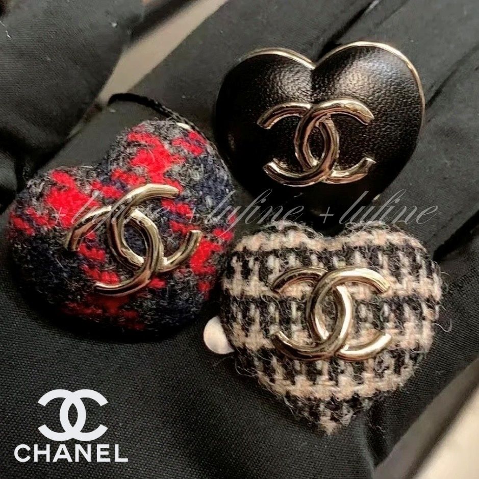 付けるだけで一気にお洒落に♡】CHANEL ハート ブローチ (CHANEL