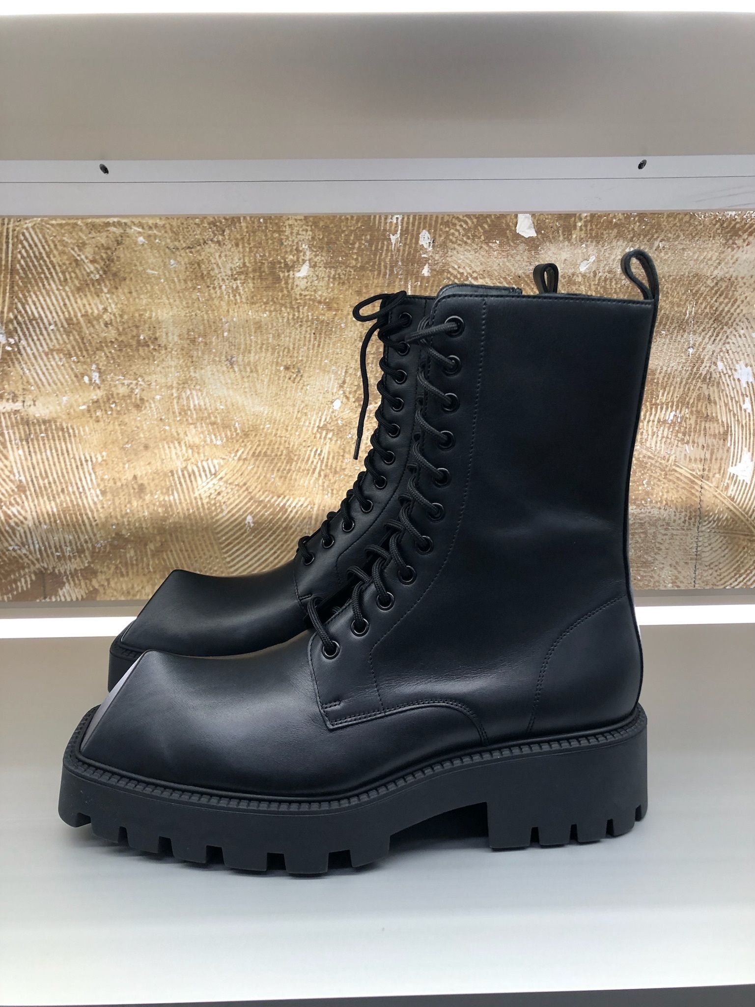 BALENCIAGA】リノ 20MM ブーツ レースアップ カーフスキン (BALENCIAGA