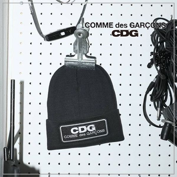 COMME des GARCONS】CDG LOGO PATCH BEANIE (COMME des GARCONS/ニット