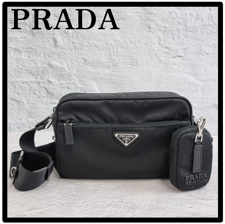 ☆関税込☆PRADA☆三角ロゴ ポケット カメラバッグ☆ (PRADA