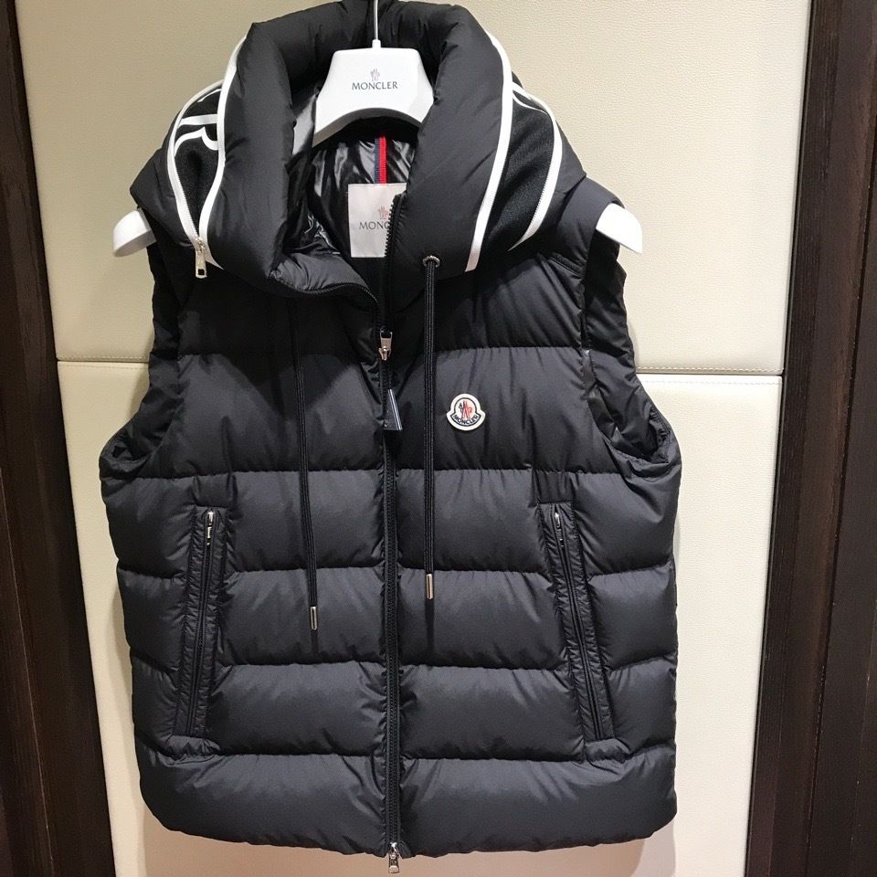 パリ直営店買付！【MONCLER】CARDAMINE 一番人気ダウンベスト (MONCLER