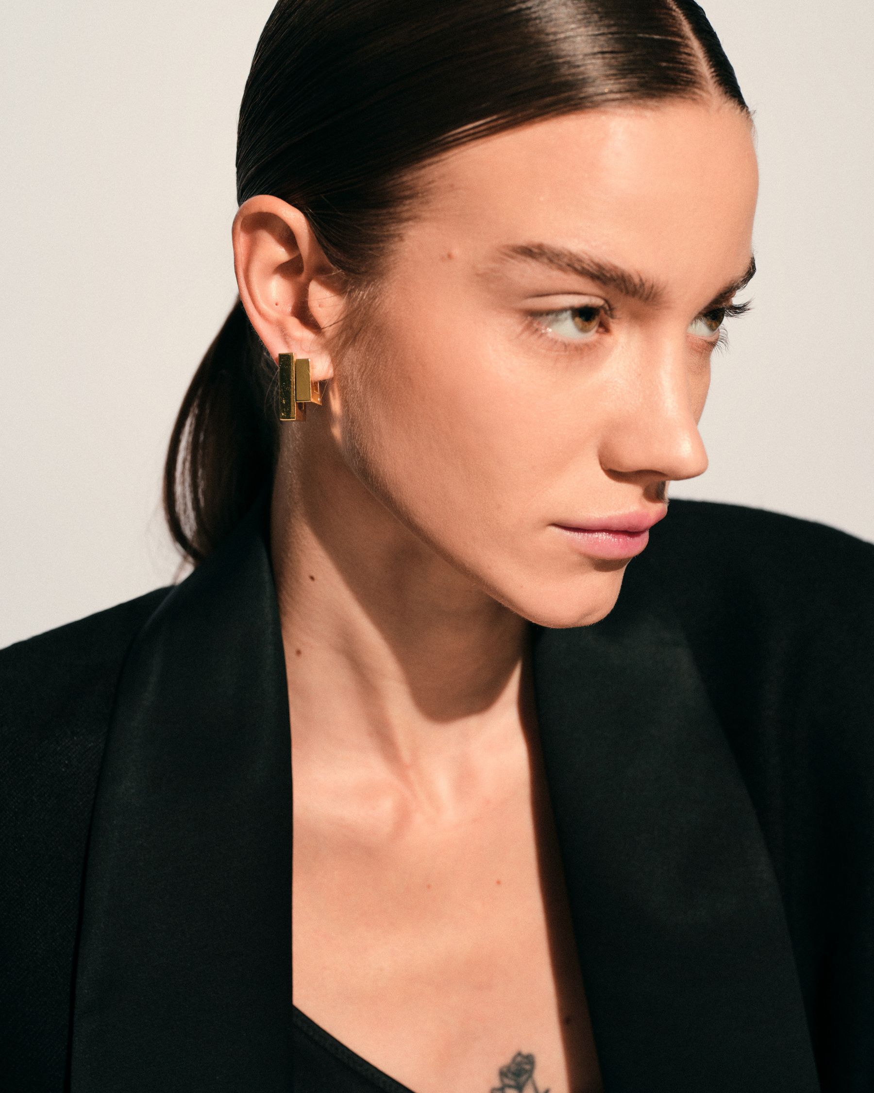 光沢感】Tom Woodトムウッド スクエアフープピアス (Tom Wood/ピアス