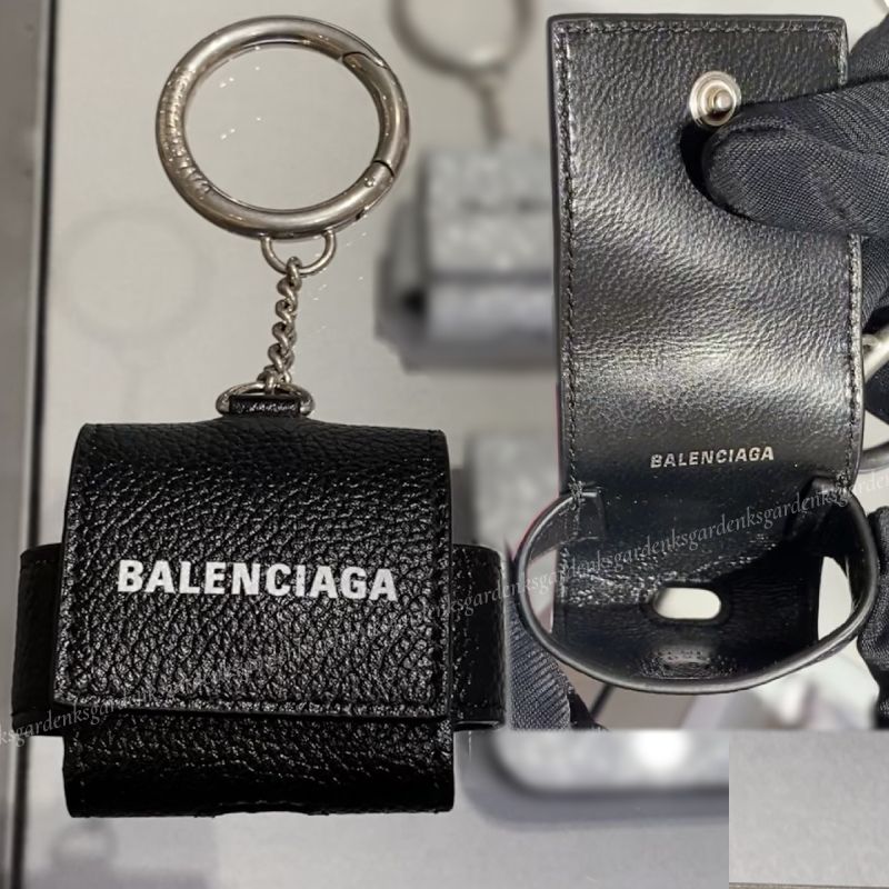 BALENCIAGA☆CASH AirPods Proケース☆すぐ届く！ (BALENCIAGA/テック