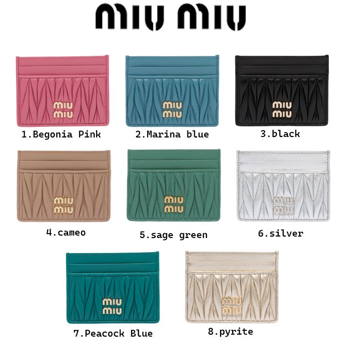 MIUMIU ミュウミュウ マテラッセ ナッパ レザー カードホルダー