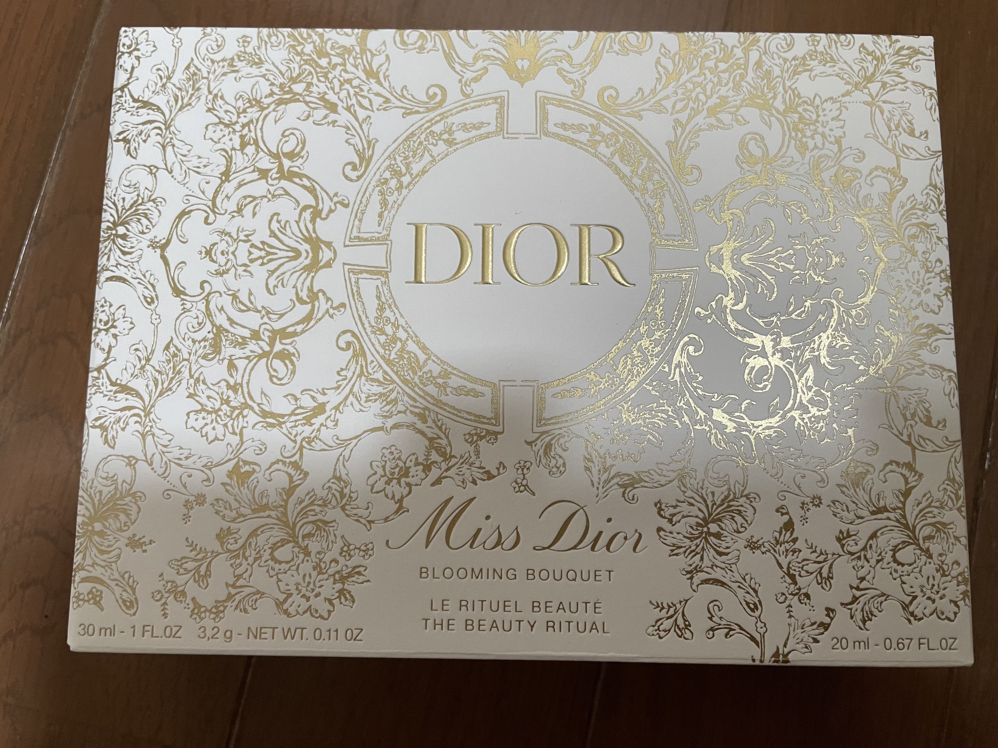 Dior] Miss Dior 2023クリスマスコフレ(数量限定品） (Dior/香水