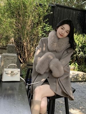 ケープコート フォックスファー マント アウター 2色 韓国 (コート
