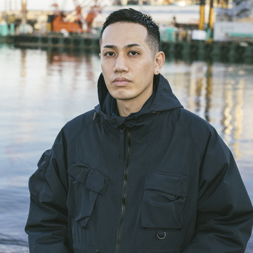 JJJ: アルバム、曲、コンサート | Deezer