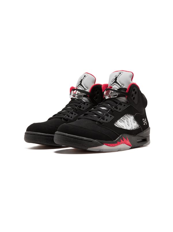 Jordan x Supreme Air Jordan 5 Retro Sneakers | Black | FARFETCH CA