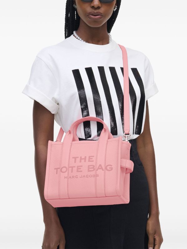 Marc Jacobs The Leather Small Tote Bag | Pink | FARFETCH CA