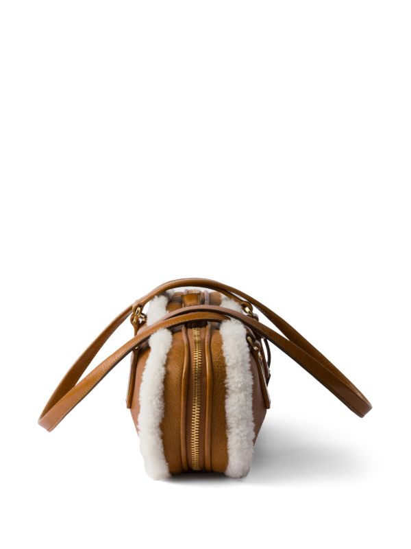 Prada シアリング ハンドバッグ | ブラウン | FARFETCH JP