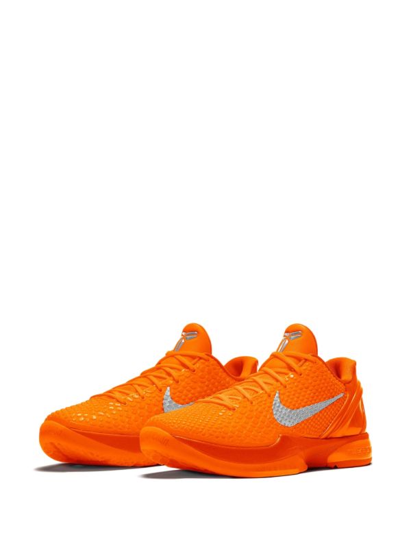 Nike Kobe 6 “Total Orange” スニーカー | オレンジ | FARFETCH JP