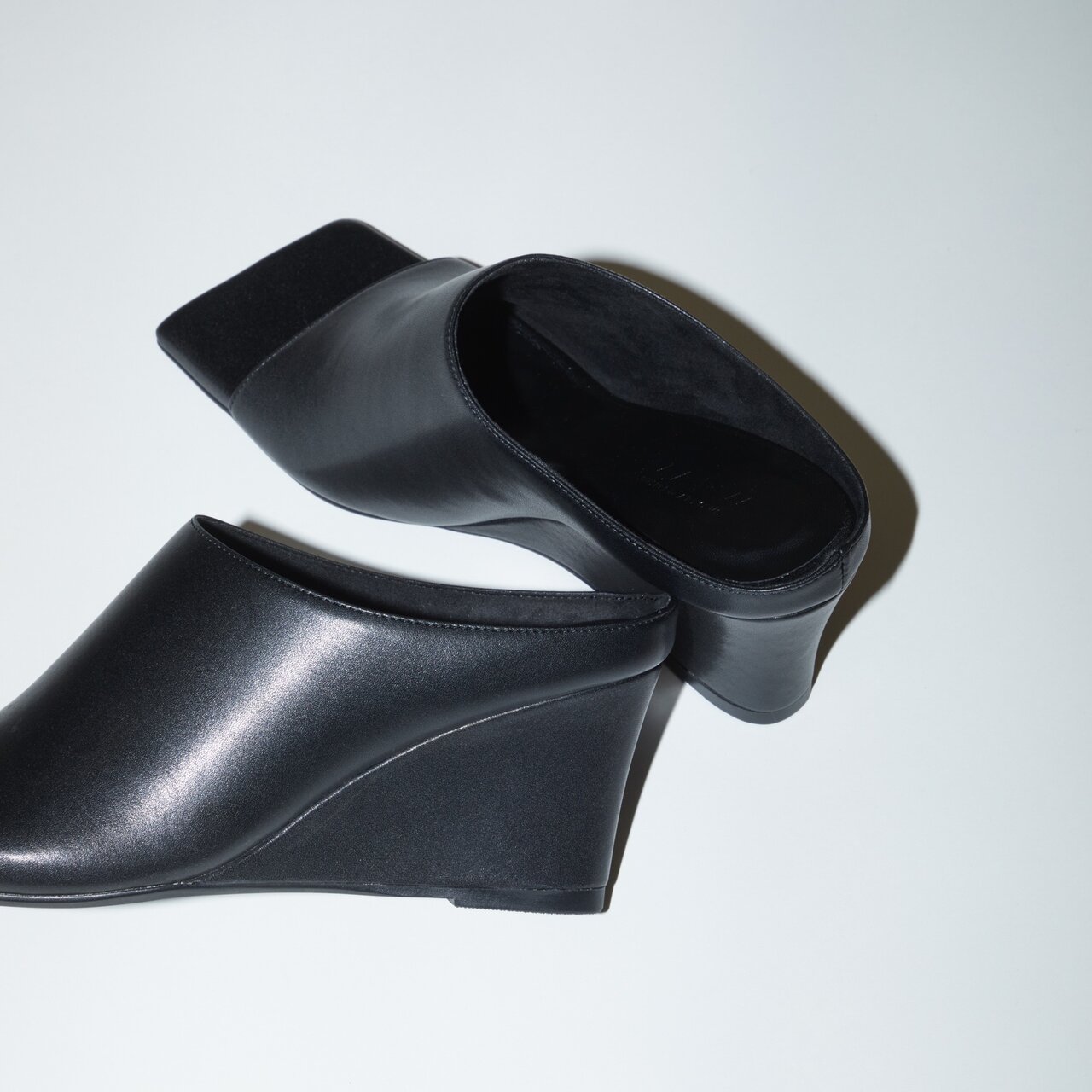 MARW UNITED ARROWS＋ODETTE E ODILE コラボレーションシューズ発売