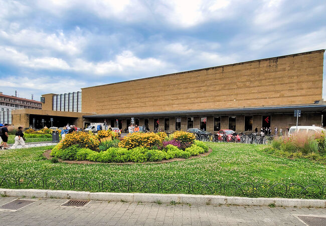 フィレンツェ サンタ マリア ノヴェッラ駅 クチコミ・アクセス・営業