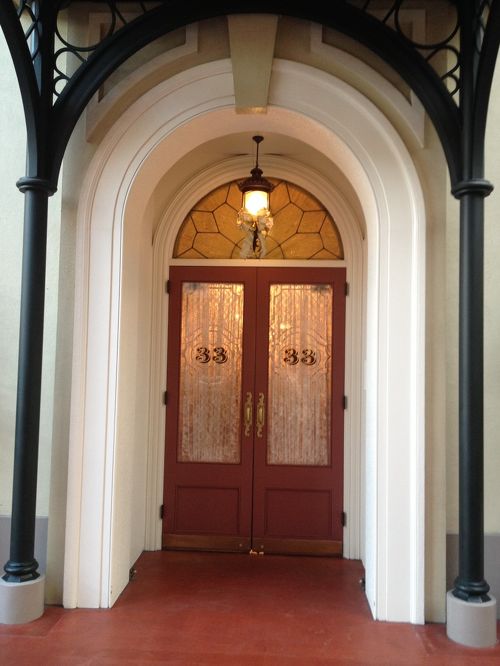 東京ディズニーランドにある秘密の会員クラブ？クラブ33潜入』東京