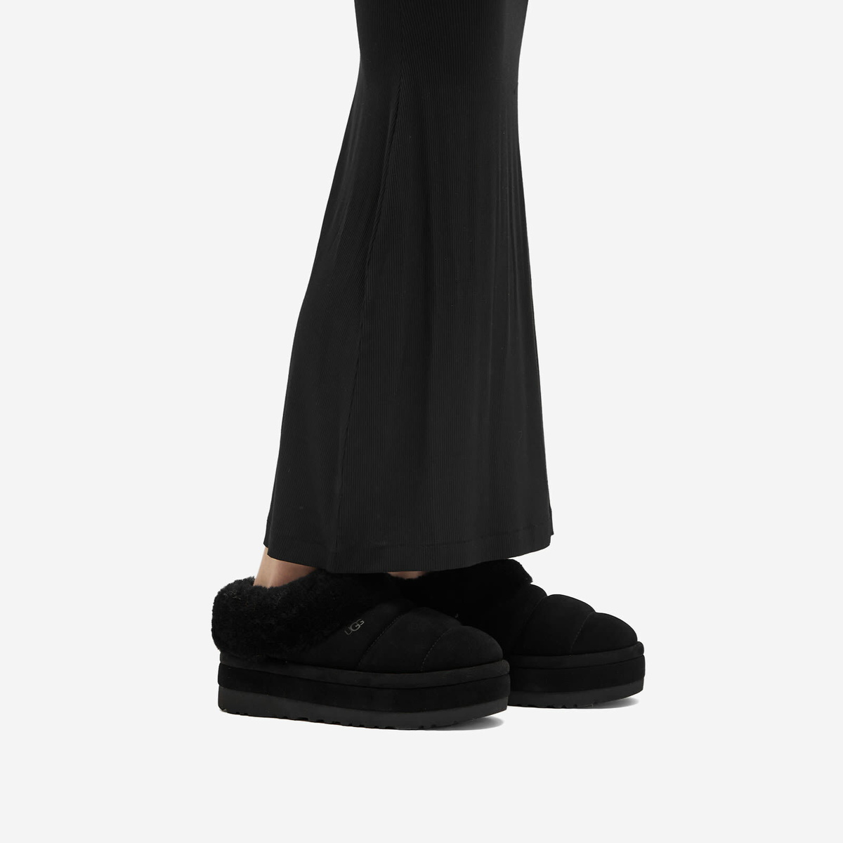 UGG Women's Tazzlita in Black Ugg