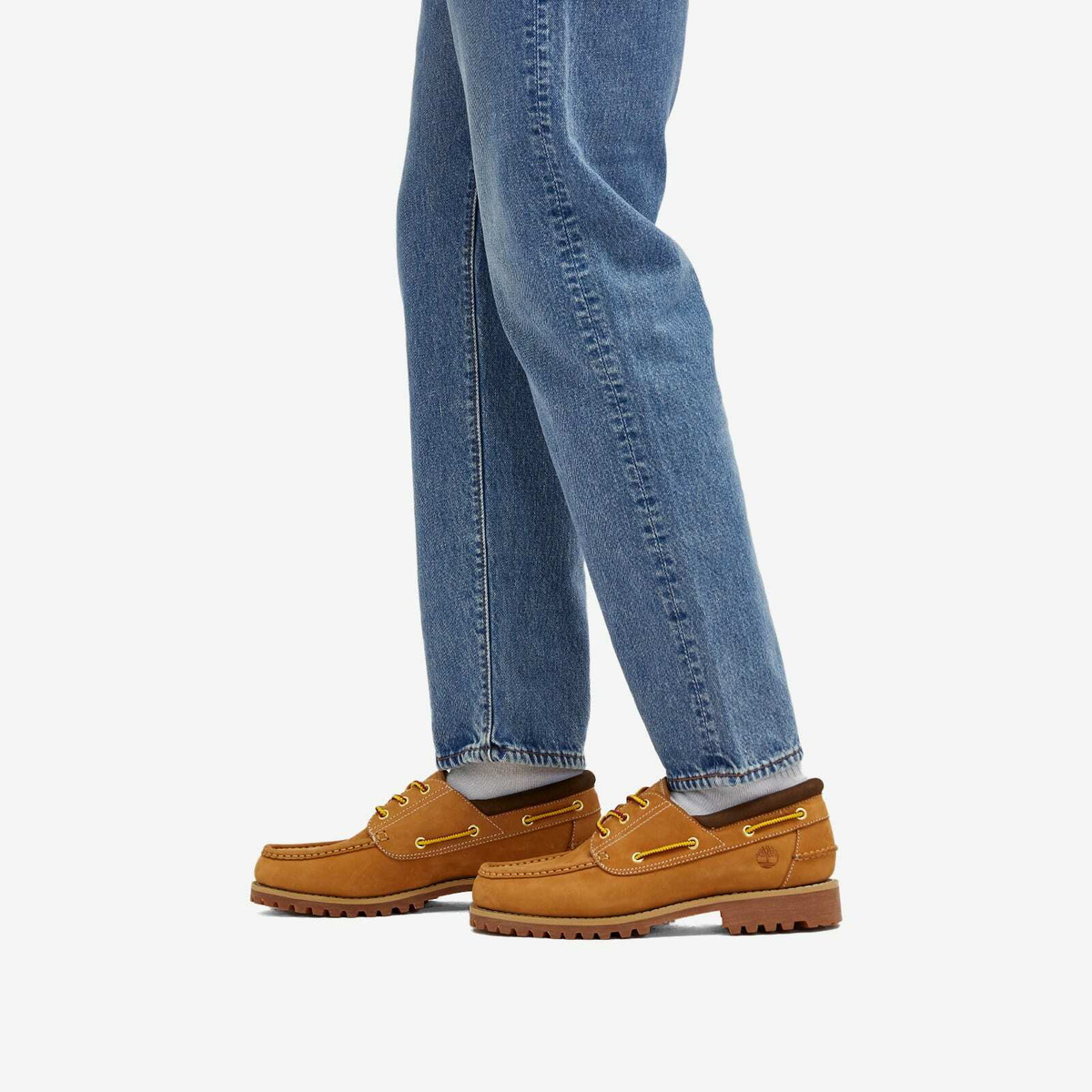 Timberland Men's Icons 3 Eye Classic Lug Shoe in Wheat Nubuck